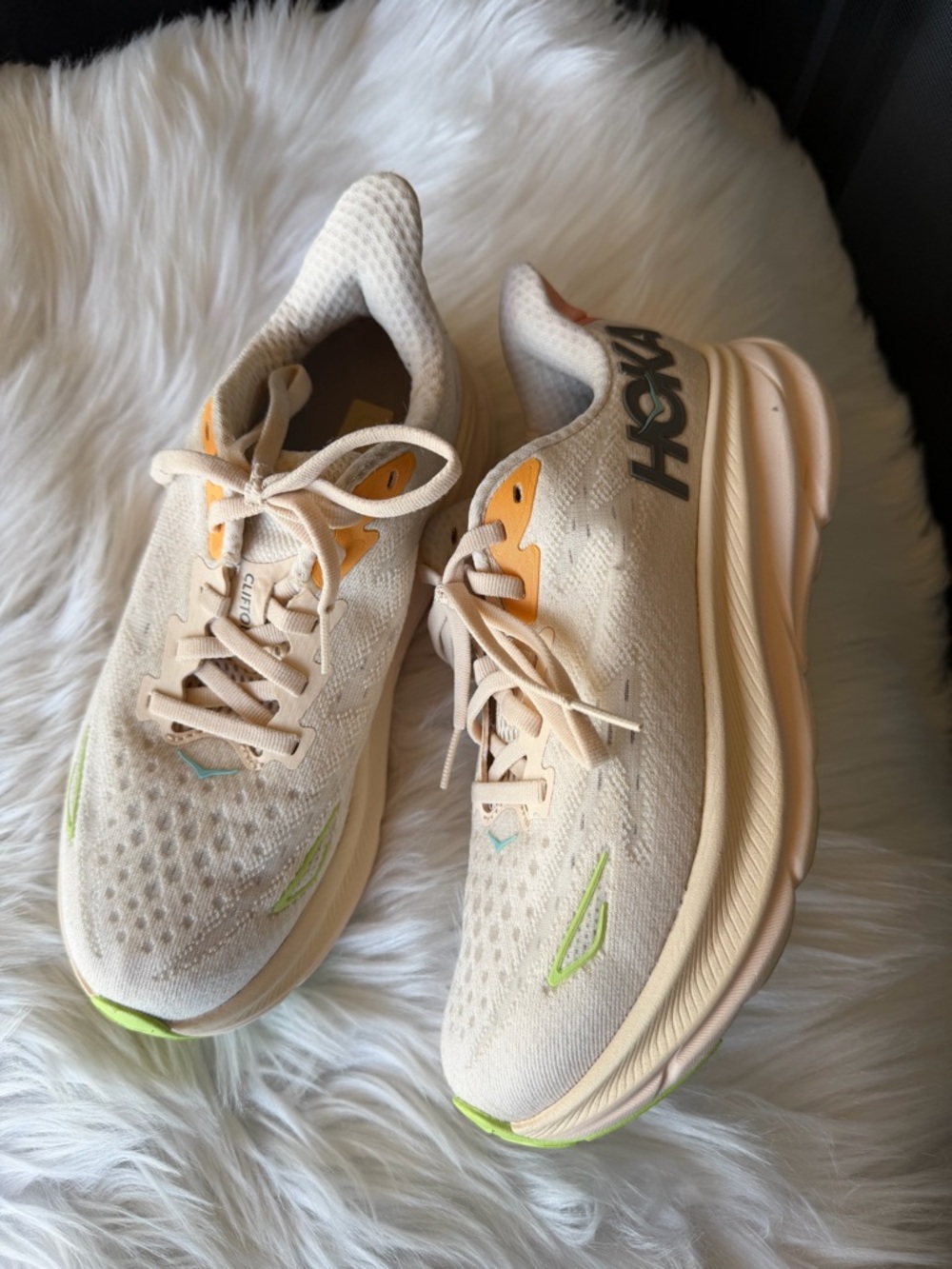 Hoka Cliffton Shoes